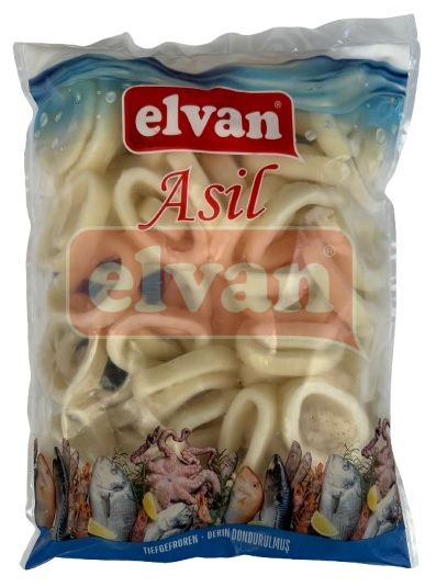 Eine Tüte gefrorene Calamari-Ringe von Elvan Asil mit Meeresfrüchtebildern auf der Verpackung.